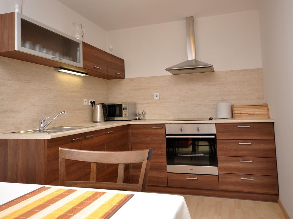 Unipharma Apartments Доновалы Номер фото